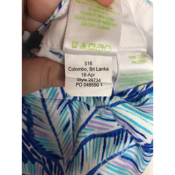 Lilly Pulitzer Women's 6 The Jayne Short Floral Colorful Summer Spring Resort - Picture 9 of 11